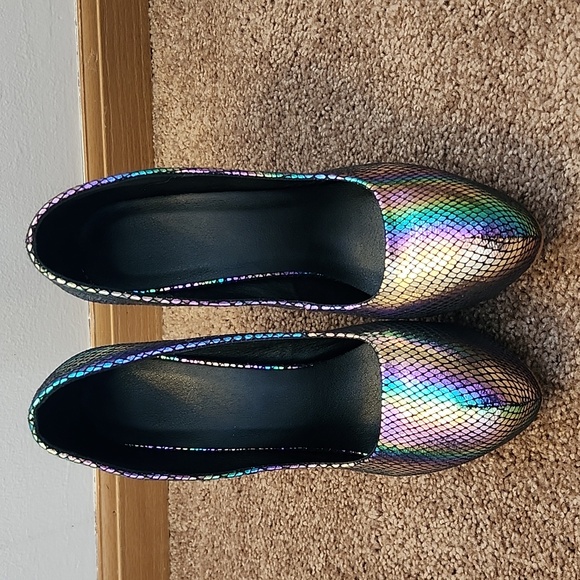 Multicolored Stilettos 12 - Picture 2 of 6